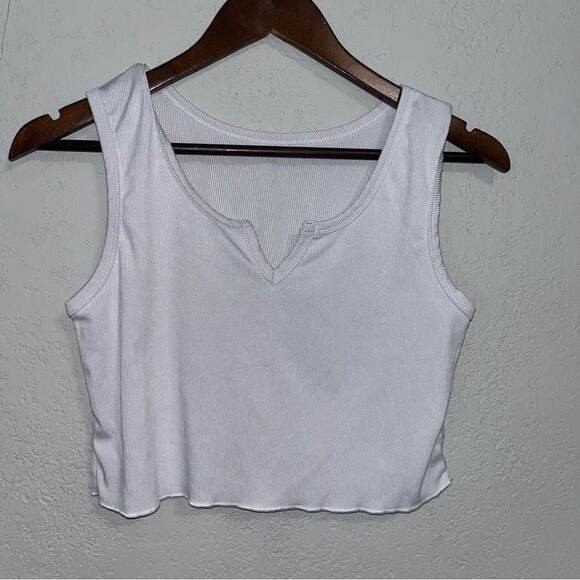 White Cropped Ribbed Tank Top - Picture 2 of 7